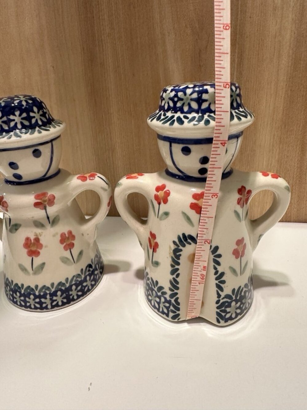 Boleslawiec Polish Pottery Salt & Pepper Shakers Blue White  Kitchen Floral - Picture 7 of 8